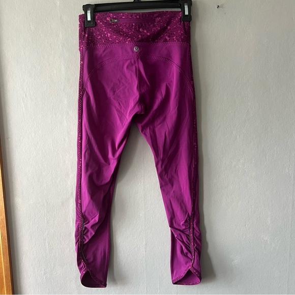 Lululemon Regal Plum Real Quick Tight Leggings Size 4 - Picture 7 of 8